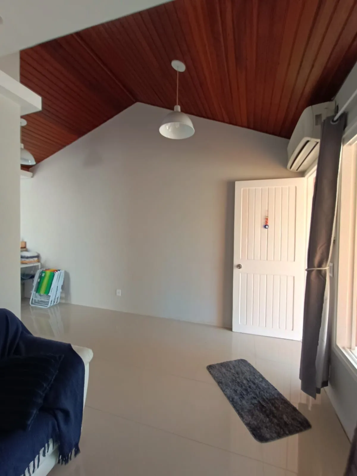 Imagem LINDA CASA EM CONDOMÍNIO EM CANOAS - QUITADA