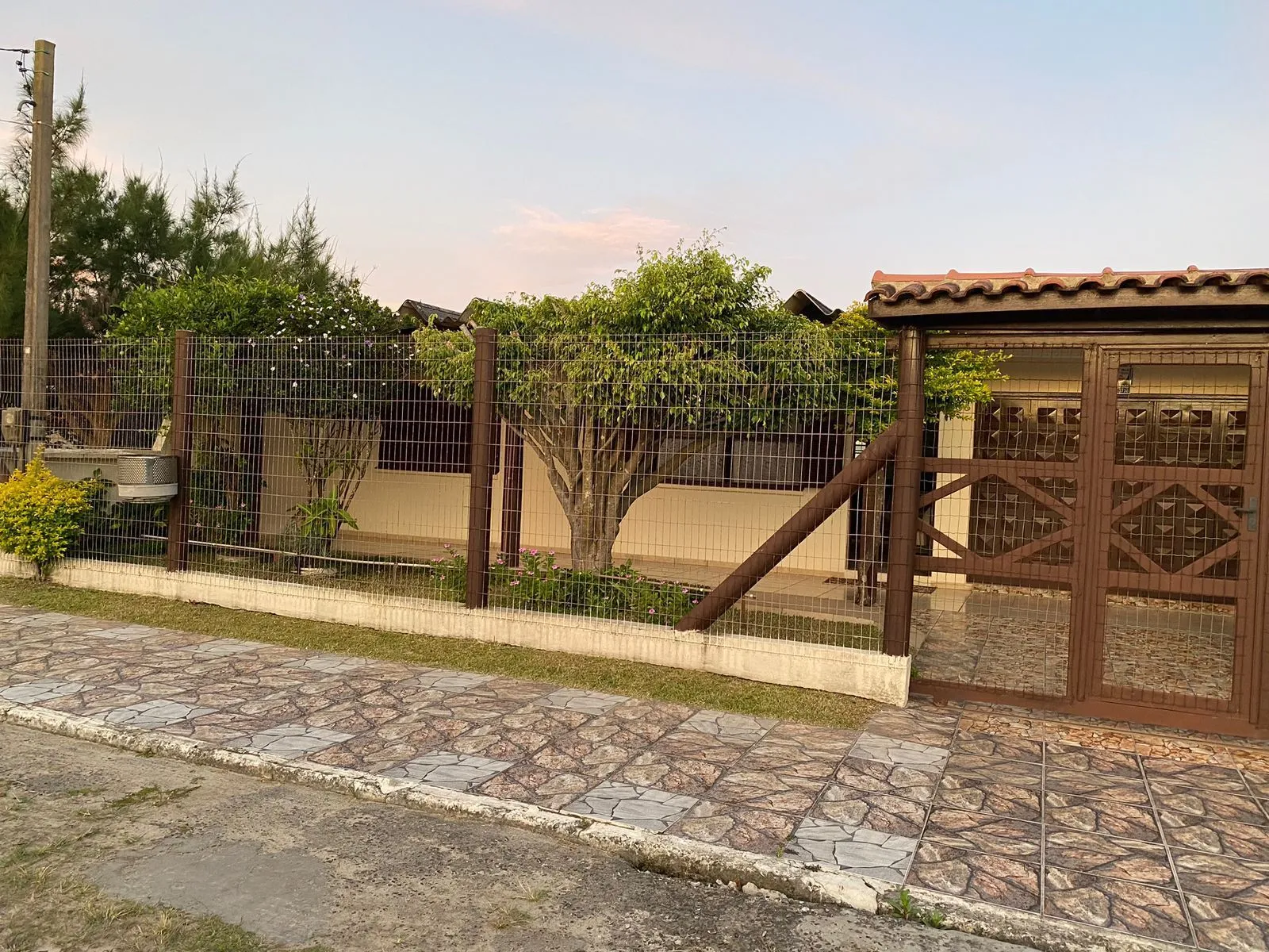 Casa em Cidreira com 4 dormitorios
