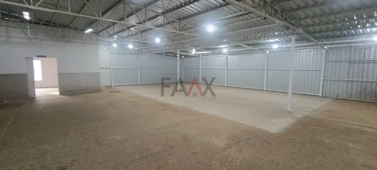 Imagem Imóvel Comercial para Locação Próximo à BR com 3.521m Construídos