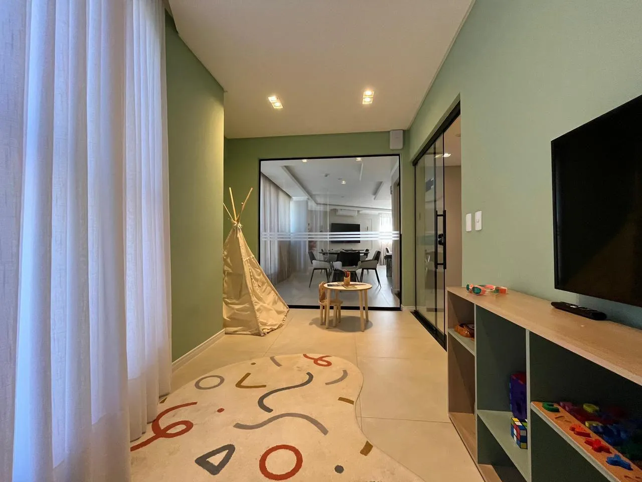 Imagem Apartamento com vista para o mar à venda com 62.58m2 por R$ 850.000,00