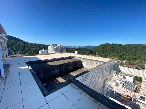 Imagem Cobertura Triplex de Alto Padrão