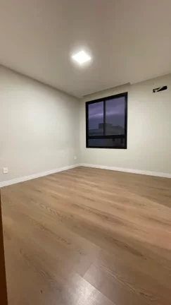 Imagem Casa para Venda no Lumiere - Sim
