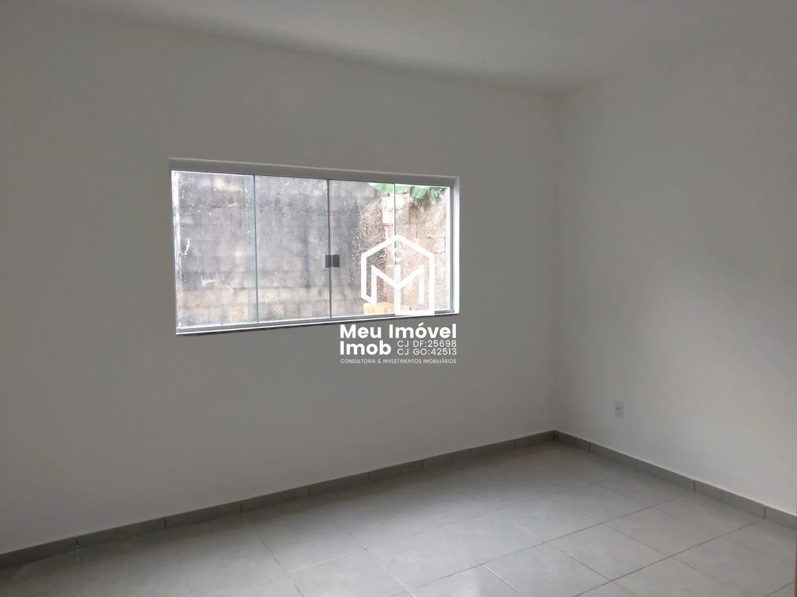 Imagem Casa 2 Quartos 1 Suíte 2 Vagas 100m² - Luziânia/GO