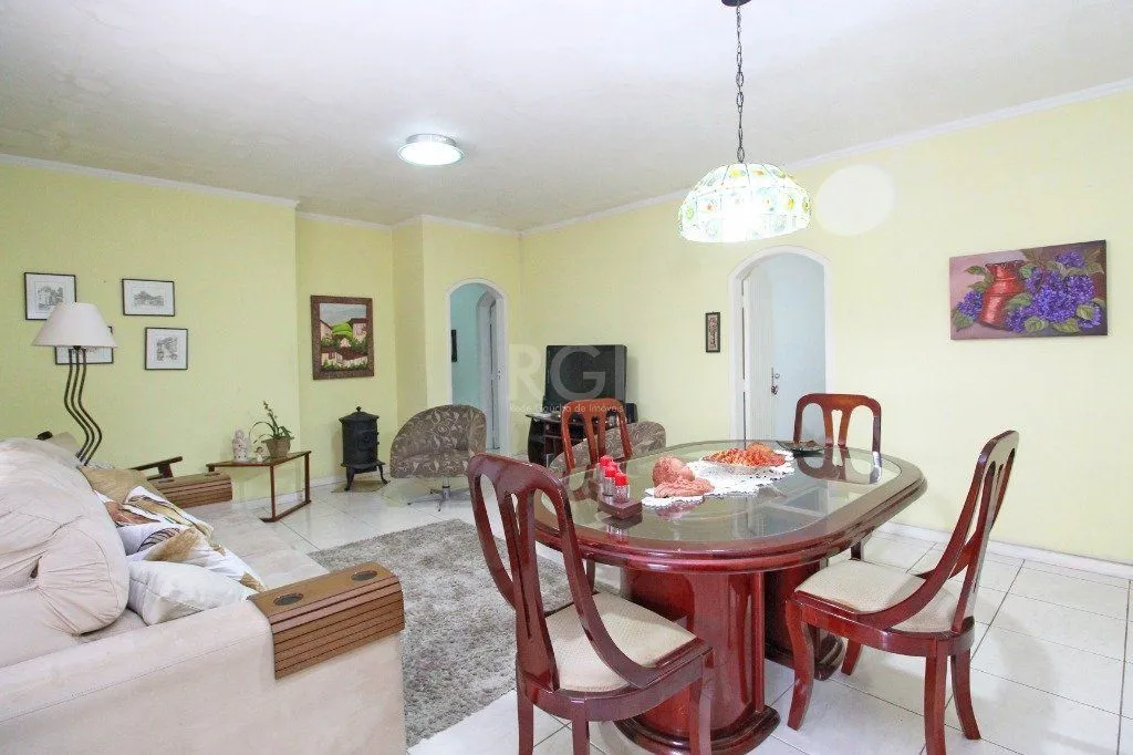 Imagem Casa em Glória