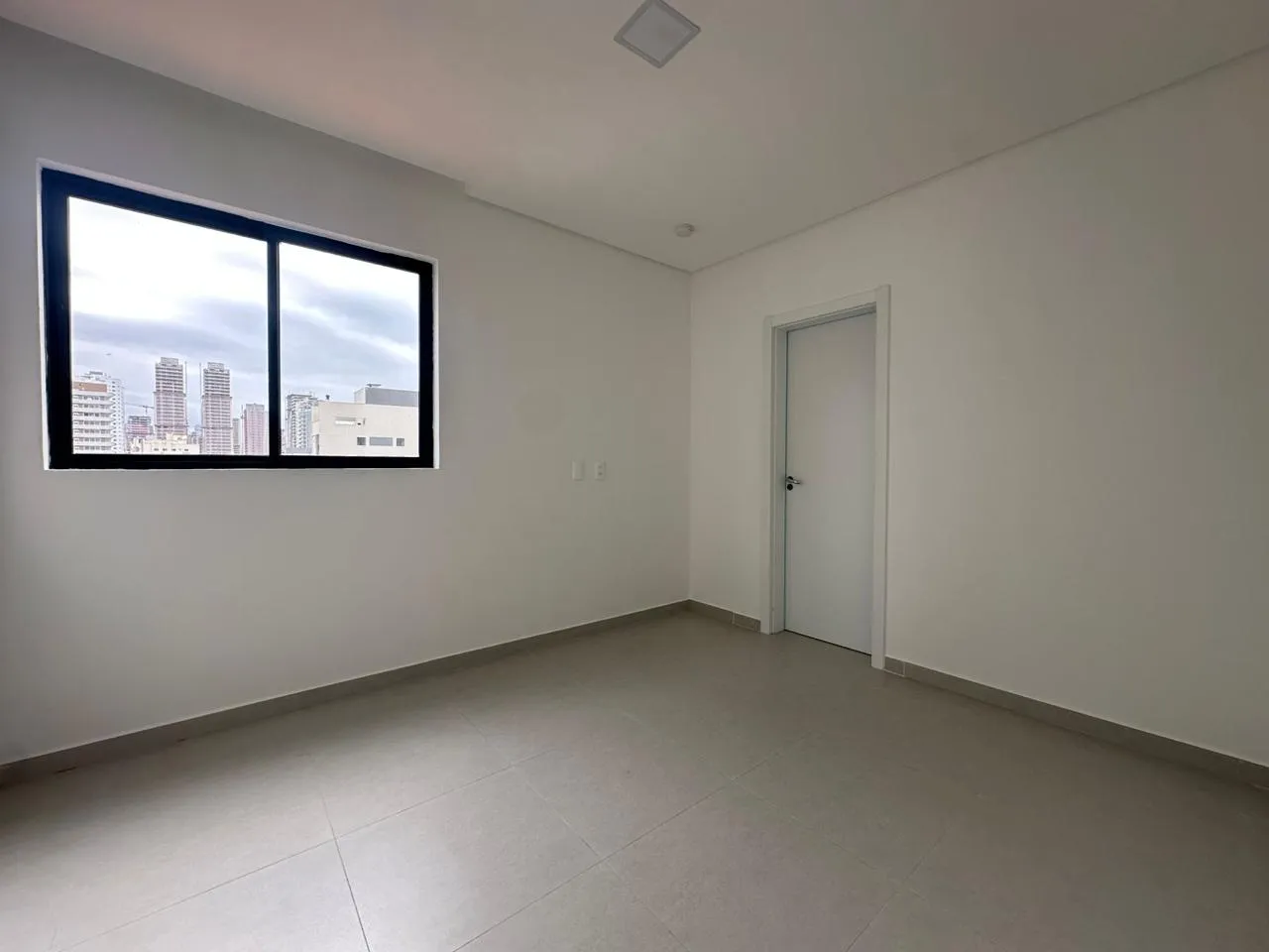Imagem Apartamento à venda com 83m2 por R$ 950.000,00