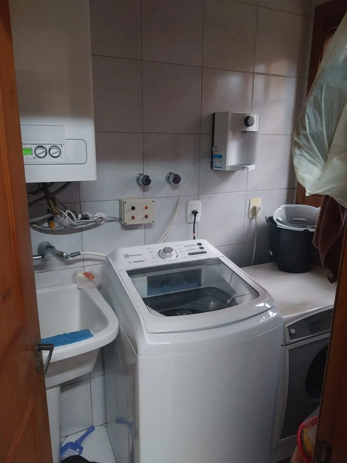 Imagem Apartamento Mobiliado com 2 dorm., 02 vagas à Venda no Bairro Planalto em Gramado