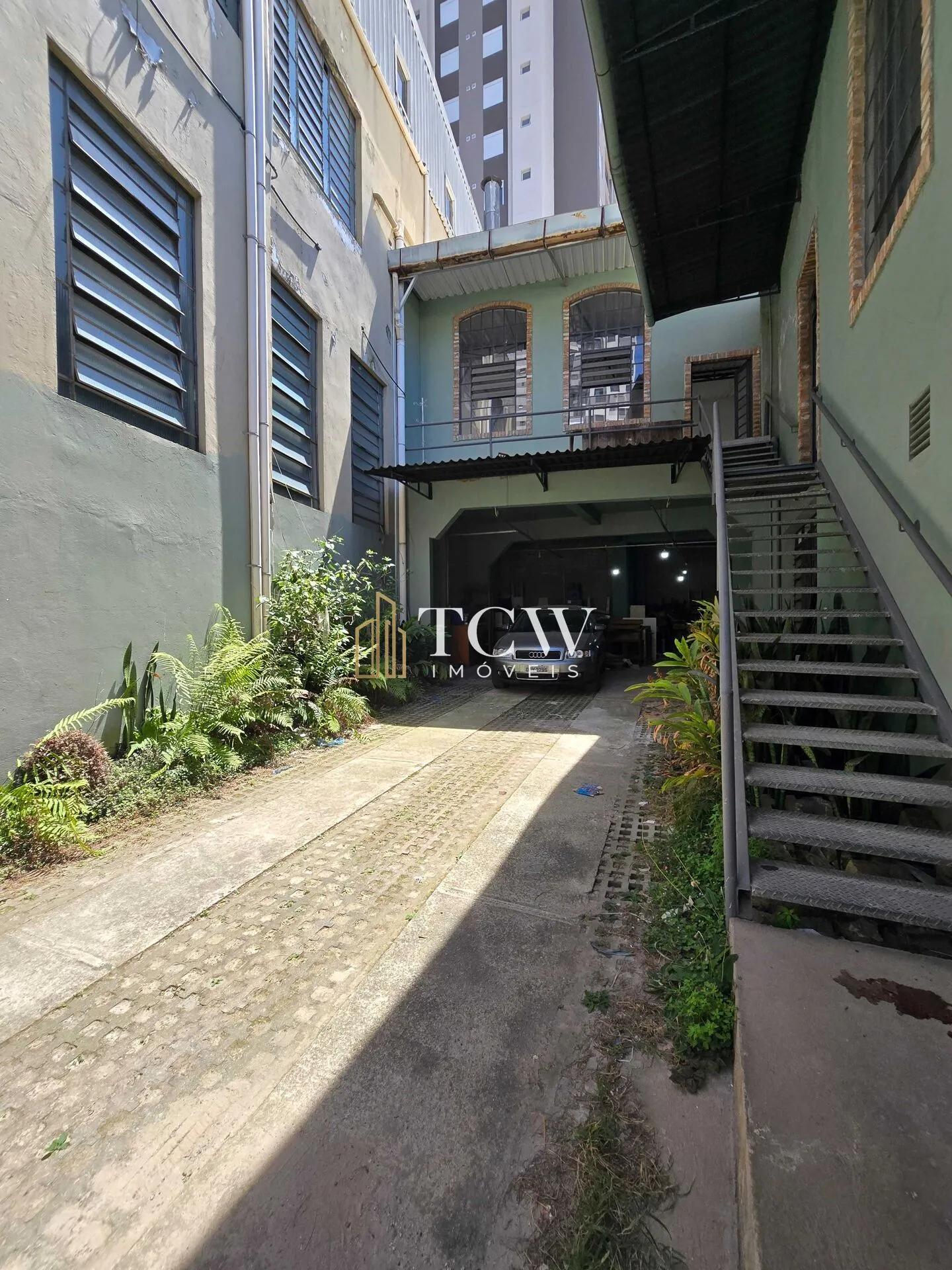 Imagem Galpão/Predio Comercial à venda | 1222m2 | Bom Retiro/SP