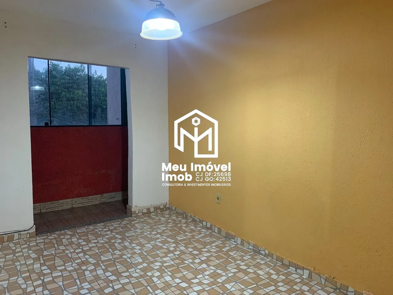 Imagem Casa Sobrado 7 Quartos 2 Suítes 3 Vagas 380m² Samambaia/DF