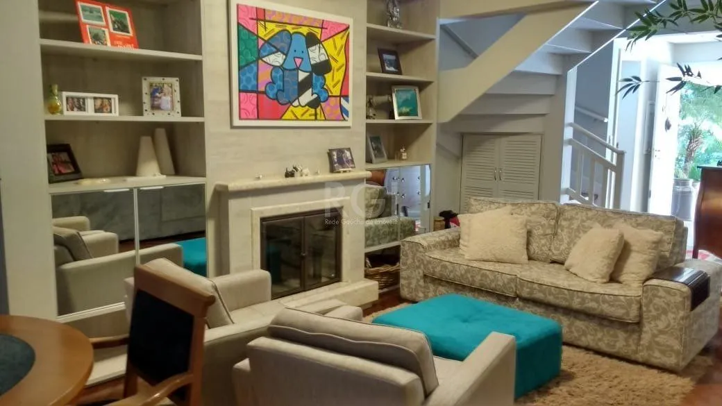Imagem casa em condomínio fechado, às margens do rio guaíba,