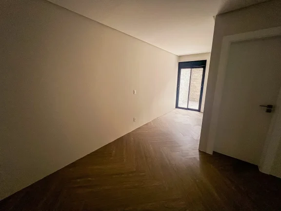 Imagem Diferenciado com 4 dormitórios à venda sendo 4 suítes, 345.2 m² por - R$ 21.500.000,00 - Praia Brava - Itajaí/SC