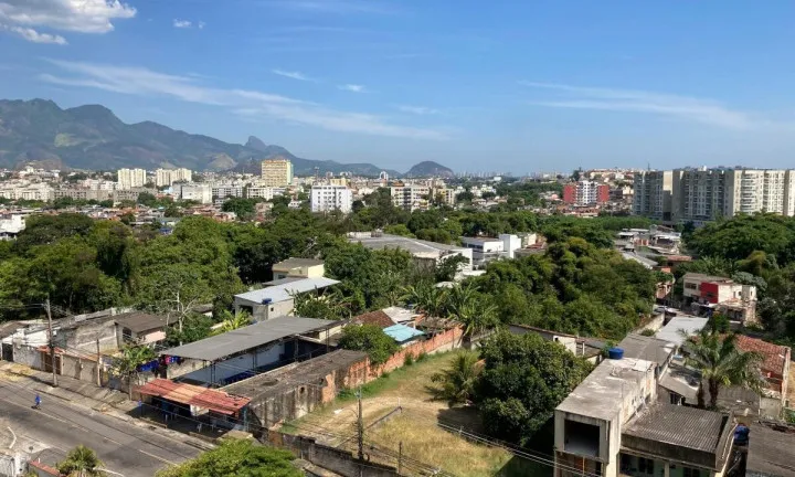 Imagem Apartamento com 2 Quartos à Venda, 56 m² em Taquara - Rio de Janeiro