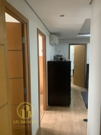 Imagem Conjunto comercial para venda, com 4 salas e 2 vagas. Bela Vista