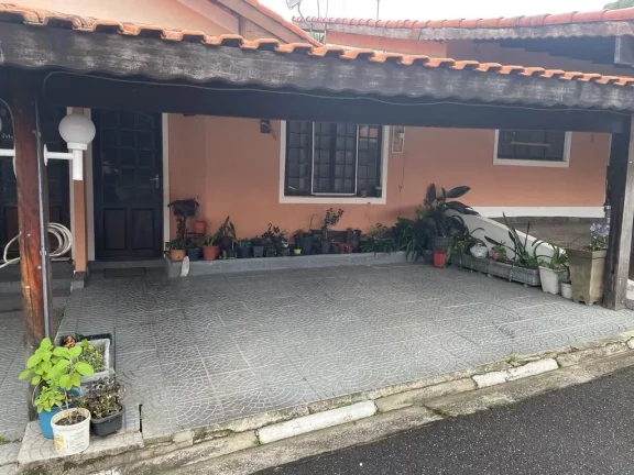 Foto do imóvel Casa com 2 dormitórios à venda, 59 m² por R$ 280.000,00 - Jardim América - Poá/SP