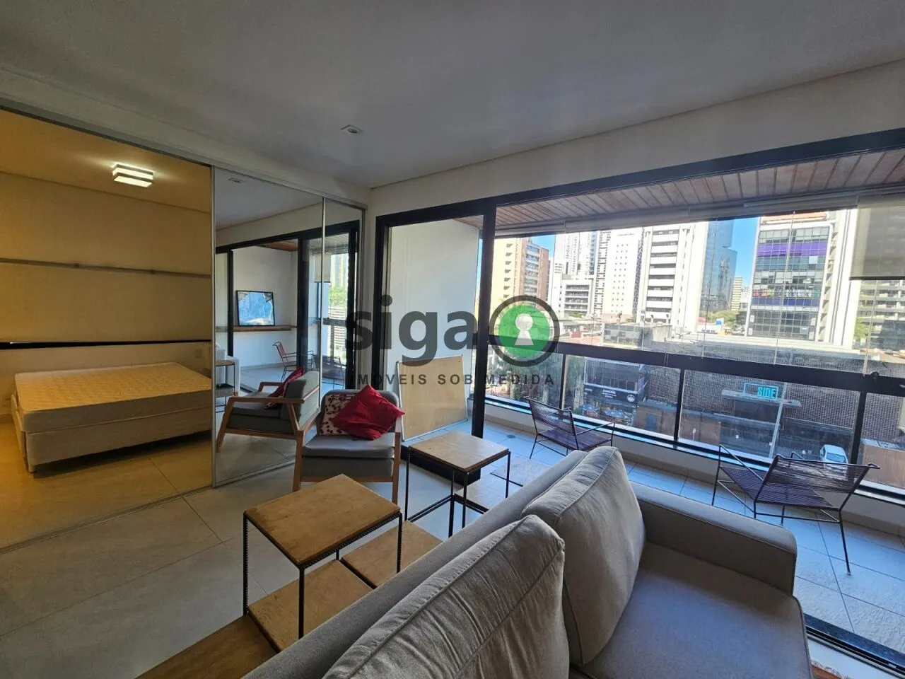Imagem Apartamento mobiliado para alugar no Condomínio Limited Funchal