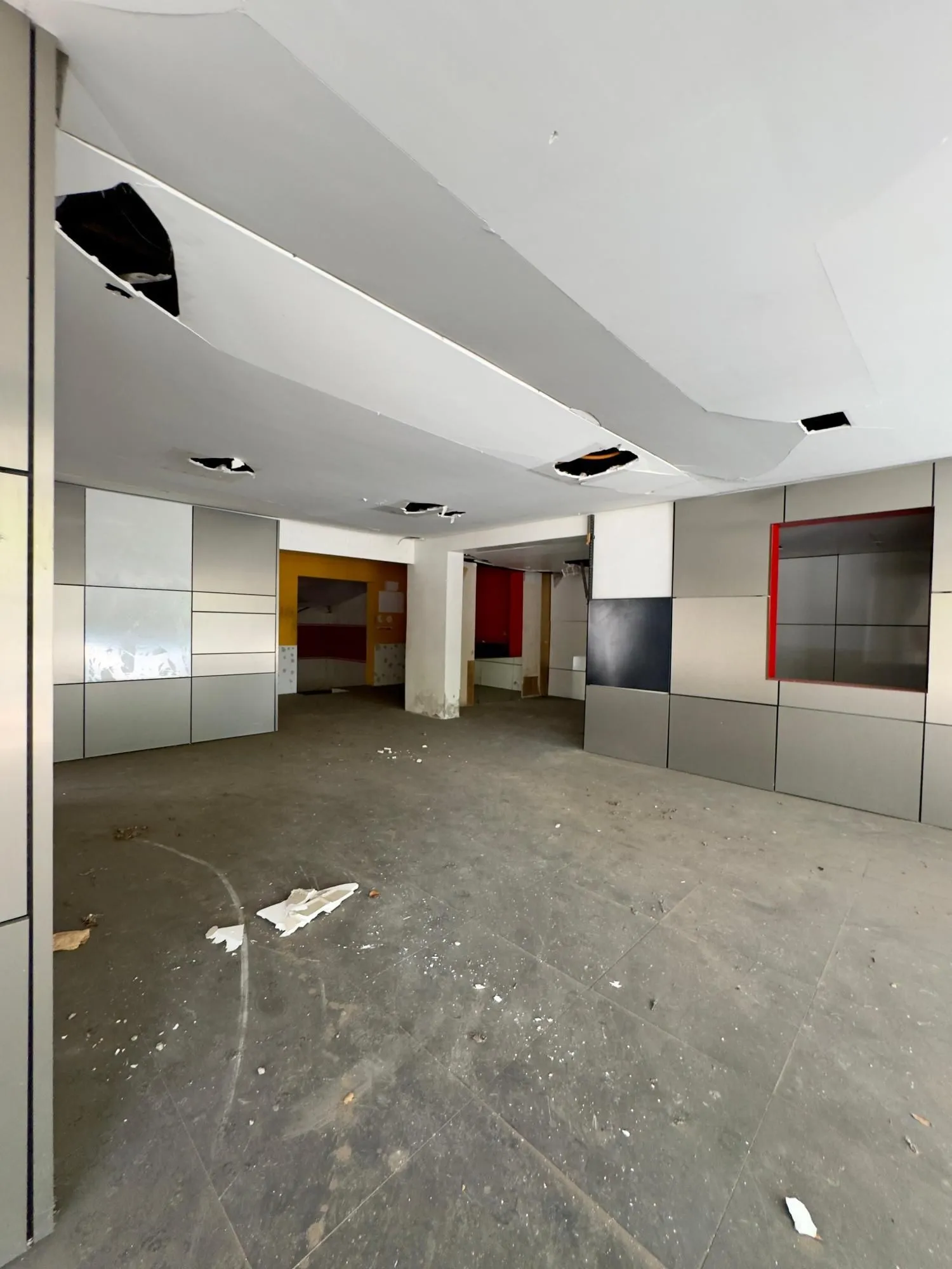 Imagem OPORTUNIDADE PARA INVESTIDORES - TERRENO DE ESQUINA NA DOM PEDRO II