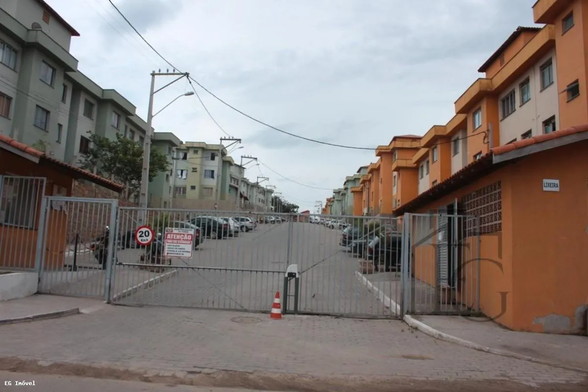 Apartamento para Venda em Araruama, Areal, 2 dormitórios, 1 banheiro, 2 vagas
