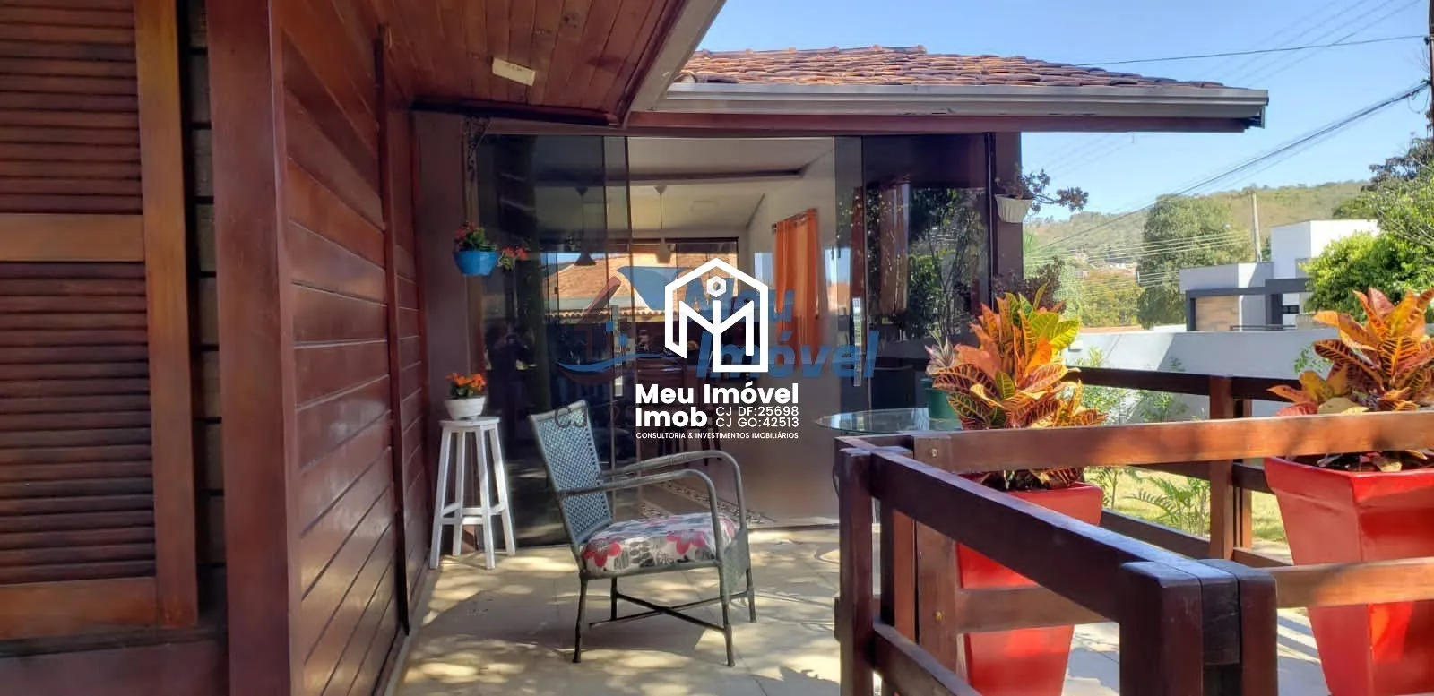 Imagem Casa 4 Quartos 1 Suíte 8 Vagas 350m² Jardim Botânico