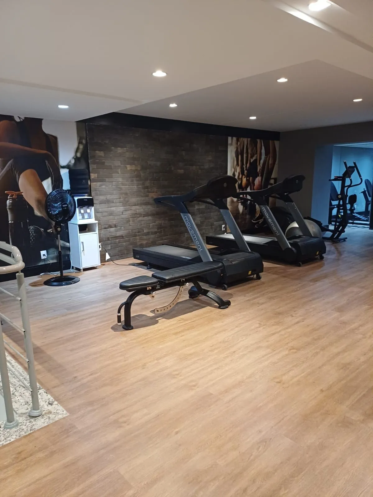 Imagem Amplo apartamento de 3 dormitórios com infra completa