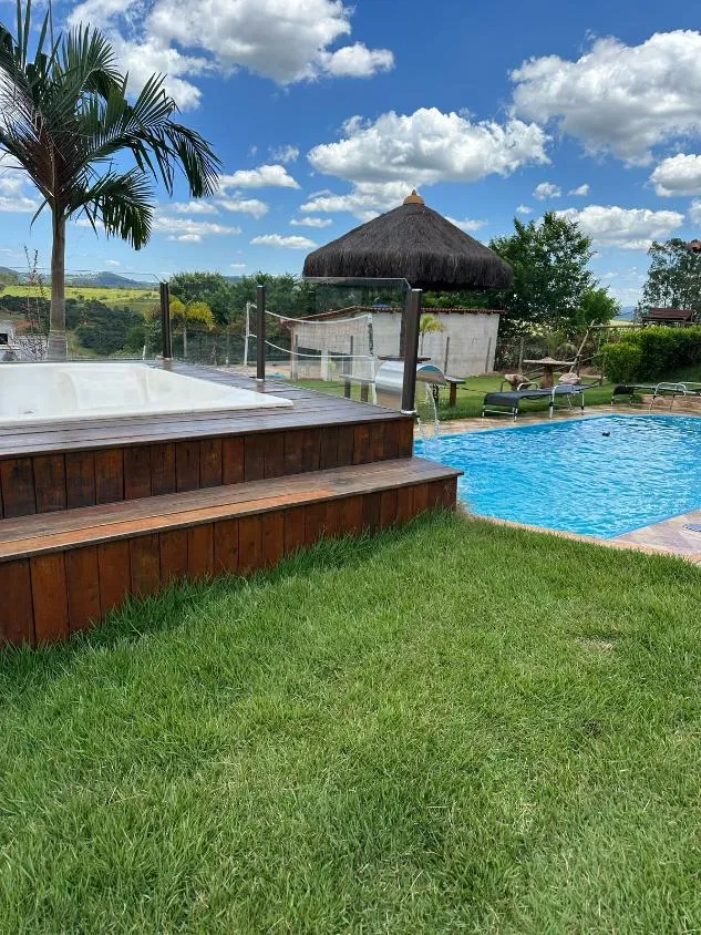 Imagem Chácara à Venda em Mateus Leme/MG com 1.000 m² de area