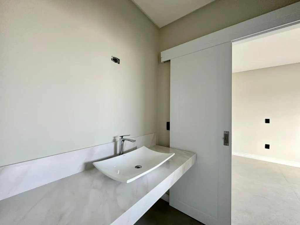 Imagem Casa em Condominio 3 Dormitórios - Bairro Zona Nova