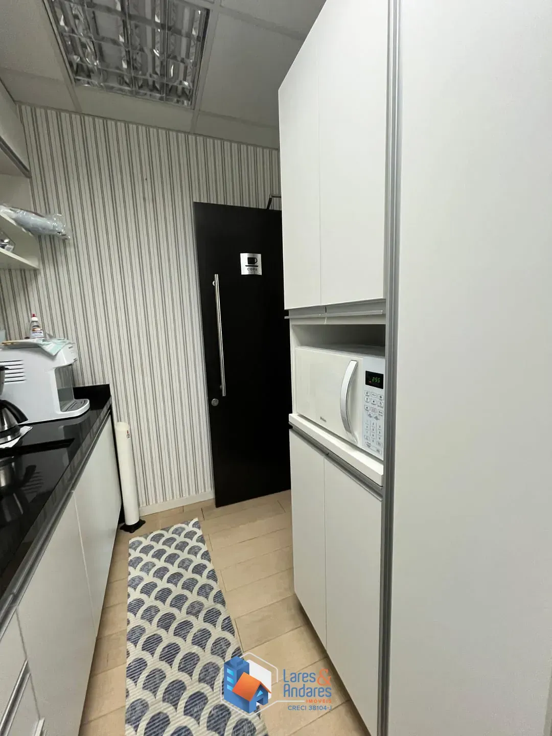 Imagem Conjunto comercial para venda em Jardim Caboré, 123m²