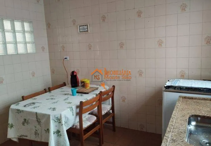 Imagem Casa com 3 dormitórios à venda, 288 m² por R$ 870.000,00 - Vila Galvão - Guarulhos/SP