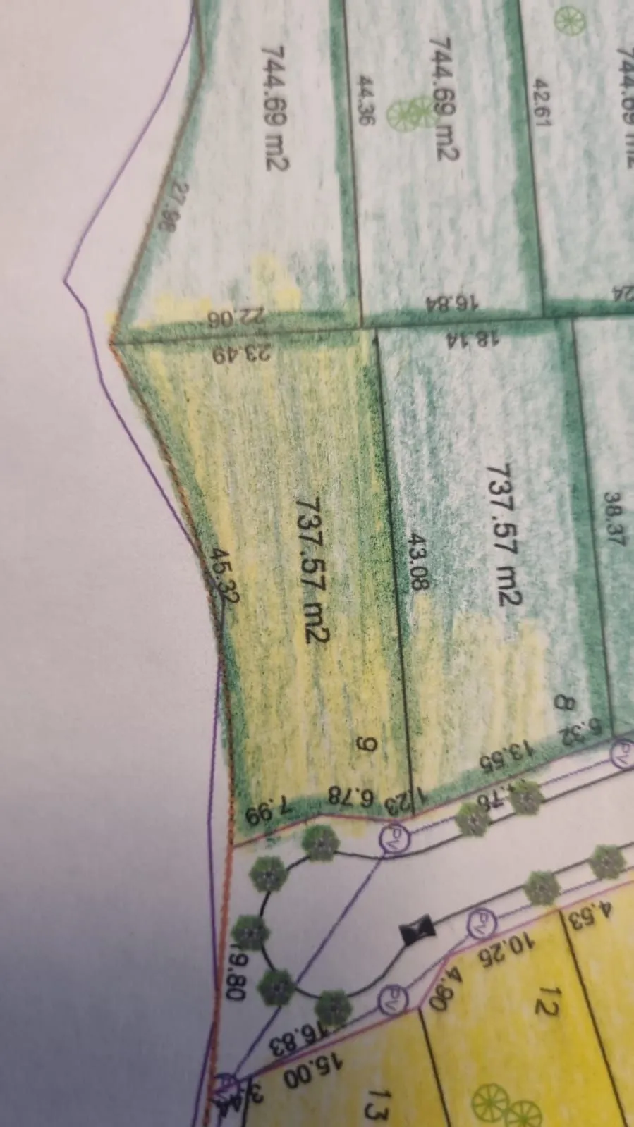 Imagem Terreno em Canela com 737m²
