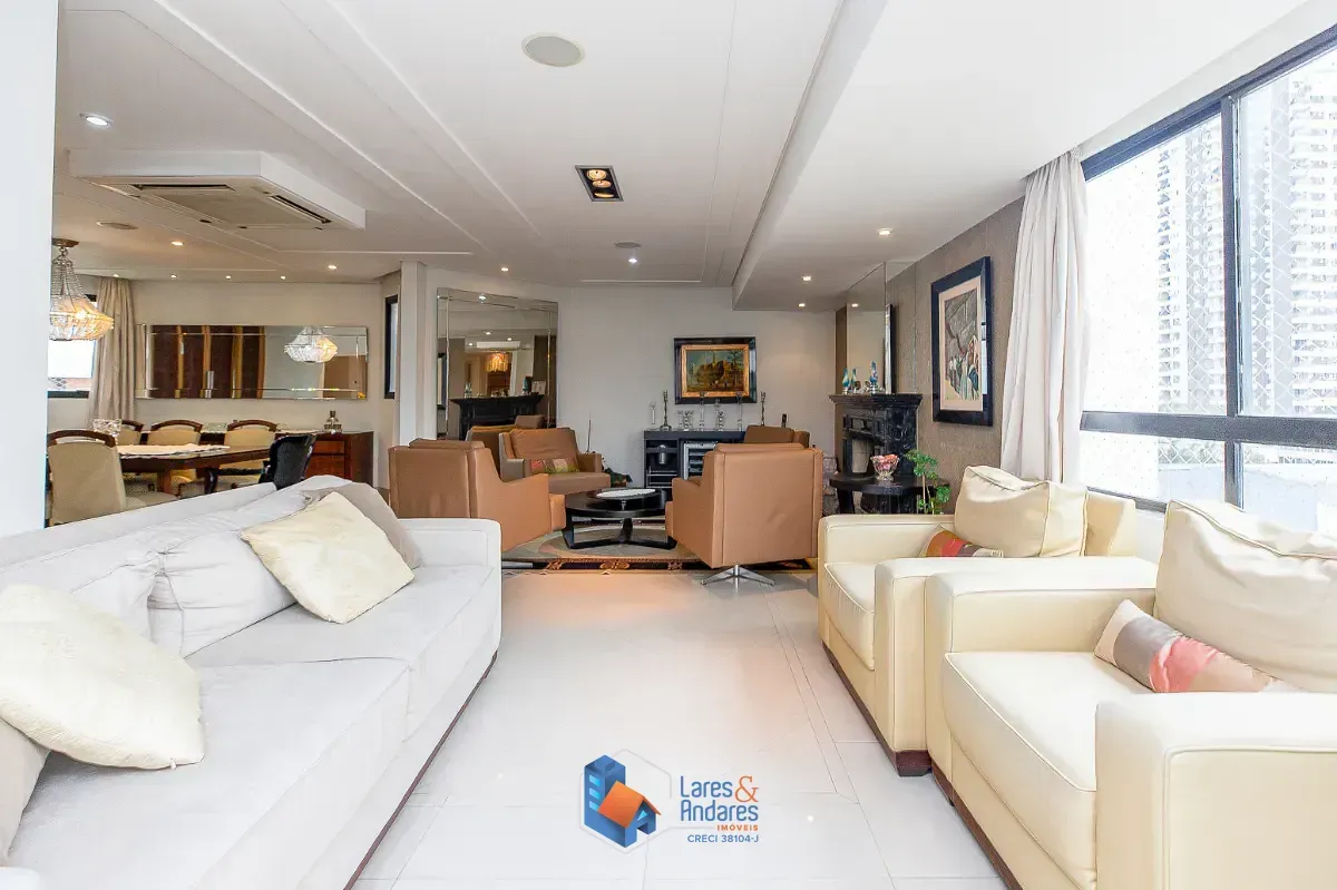 Imagem Apartamento para venda em Moema com 3 quartos, sendo 3 suítes, 202m²