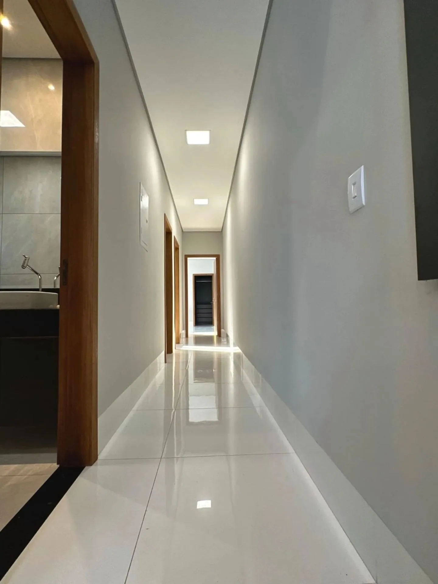 Imagem Casa com 3 quartos e 1 suíte em Jardim Universitário - Cuiabá