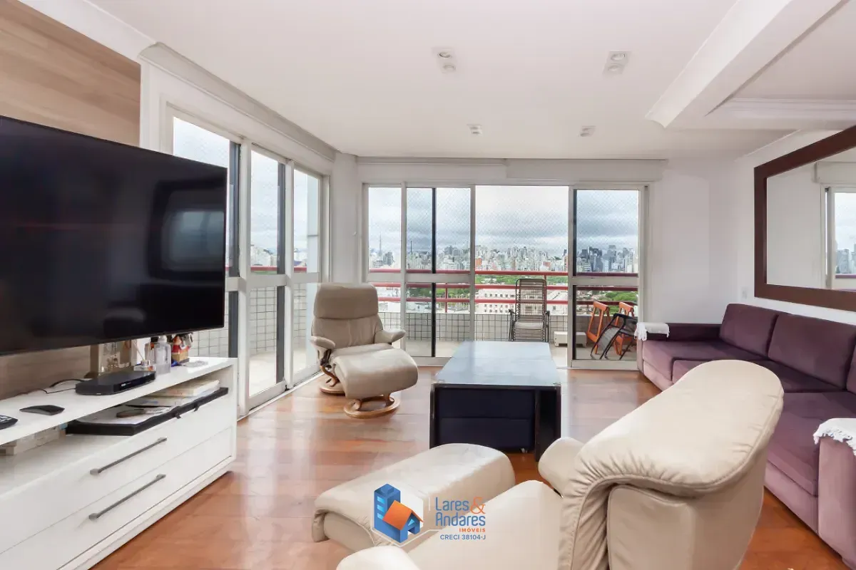Imagem Duplex para venda em Itaim Bibi com 4 quartos, sendo 4 suítes, 190m²