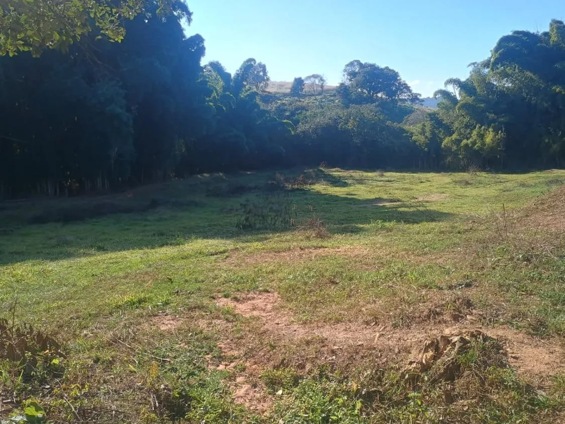 Imagem EXCELENTE TERRENO À VENDA EM OLIVEIRA MG | 16 HECTARES