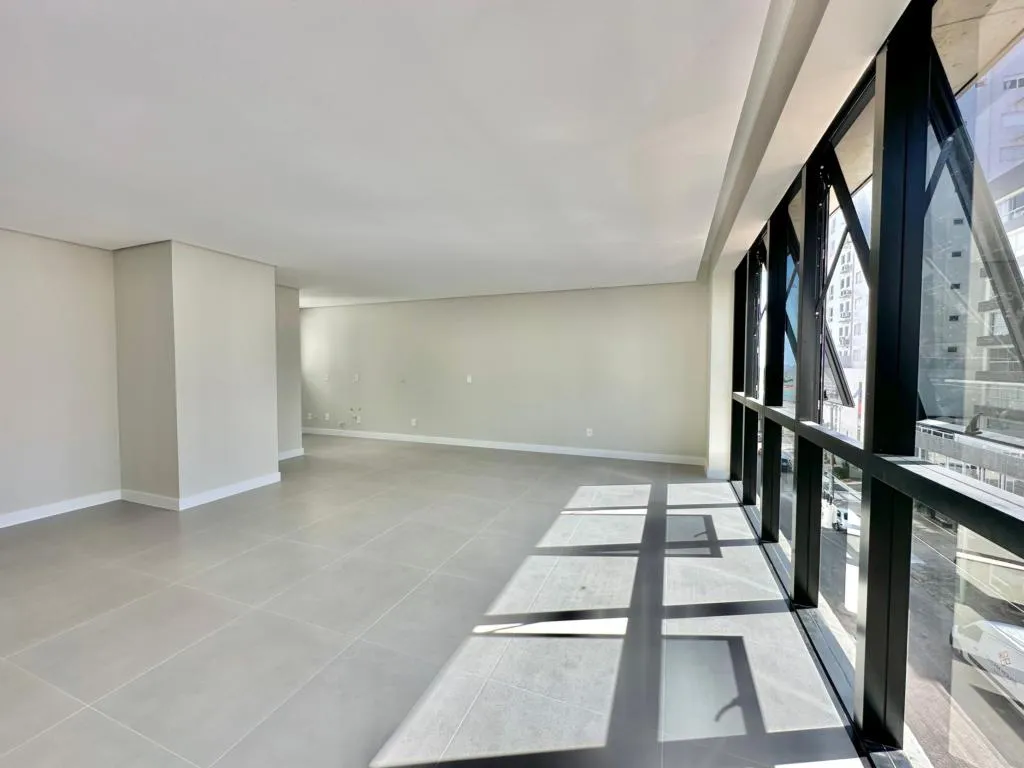 Imagem Apartamento 3 Dormitórios - Bairro Navegantes