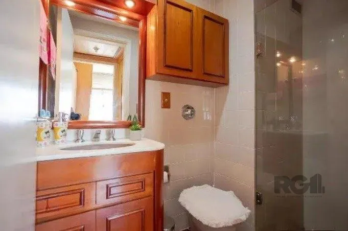 Imagem Apartamento no Petrópolis de 1 dormitório e vaga