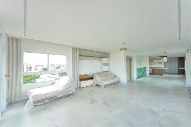 Imagem Cobertura com 4 Quartos à Venda, 225 m² em Água Verde - Curitiba