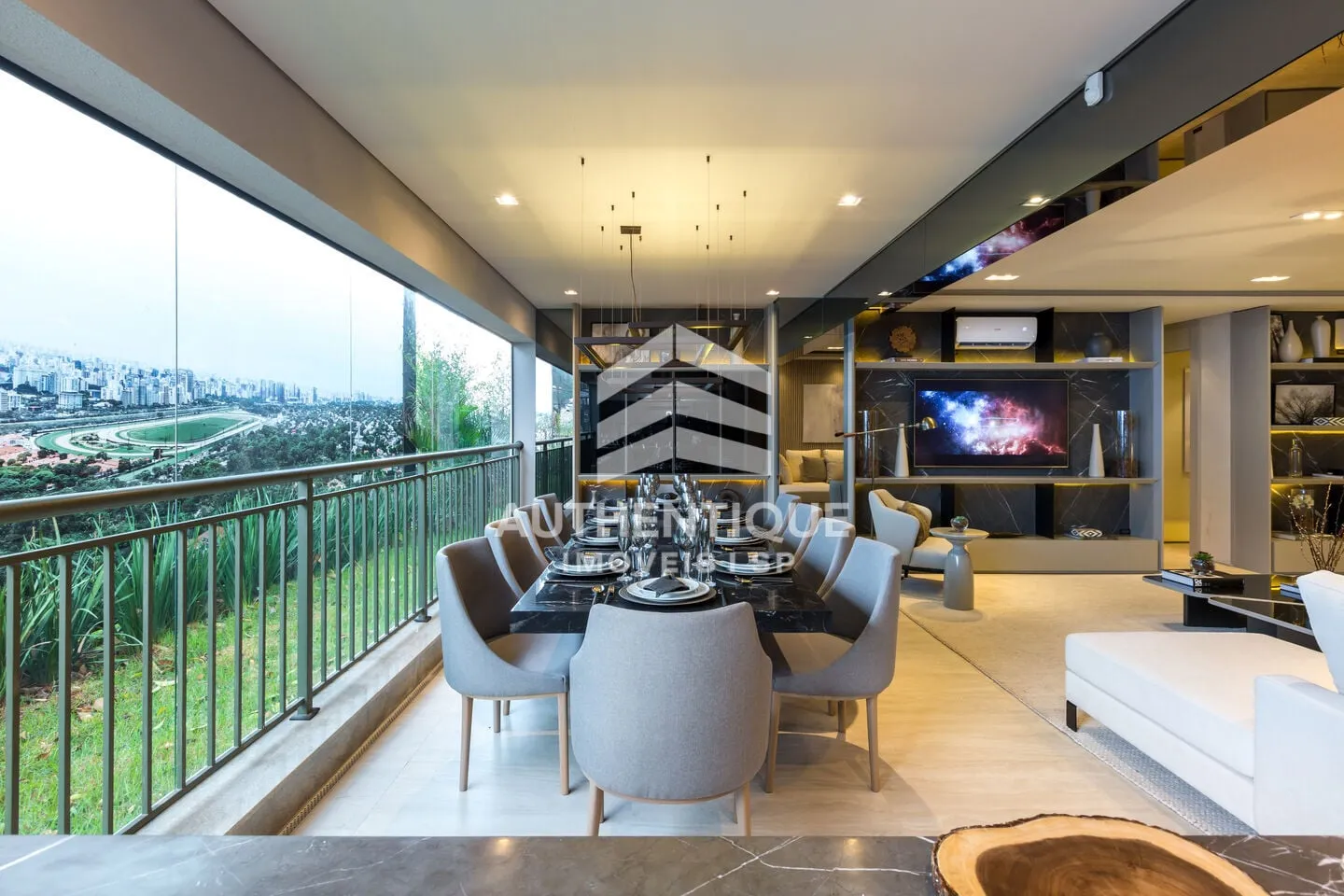 Foto do imóvel SKYLINE JOCKEY BUTANTA - Apartamento à venda em São Paulo/SP em Avenida Professor Francisco Morato, 350 - Butantã, São Paulo - SP
