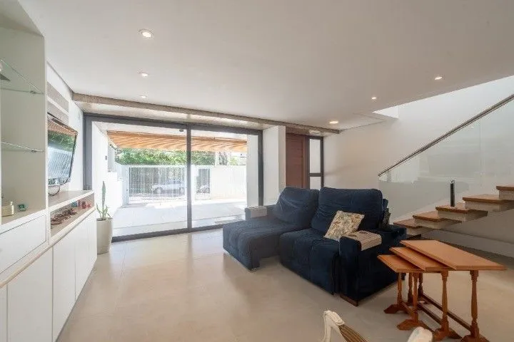 Imagem Casa em Jardim Isabel