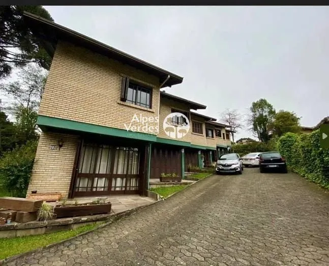 Foto do imóvel Vende-se casa geminada em Canela a cerca de 7 minutos da Catedral de Pedra