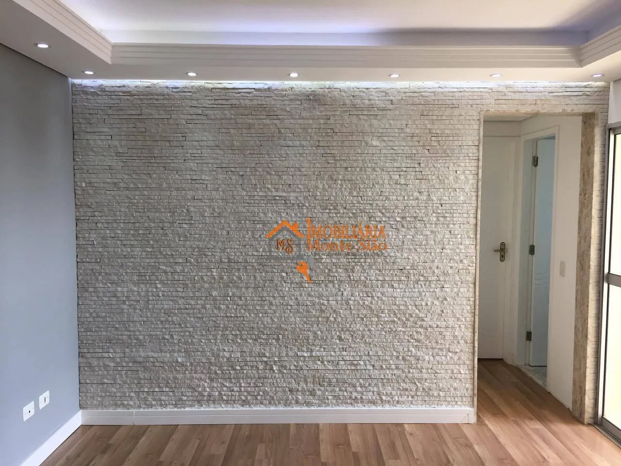 Imagem Apartamento com 2 dormitórios à venda, 48 m² por R$ 341.000,00 - Vila São Carlos - Itaquaquecetuba/SP