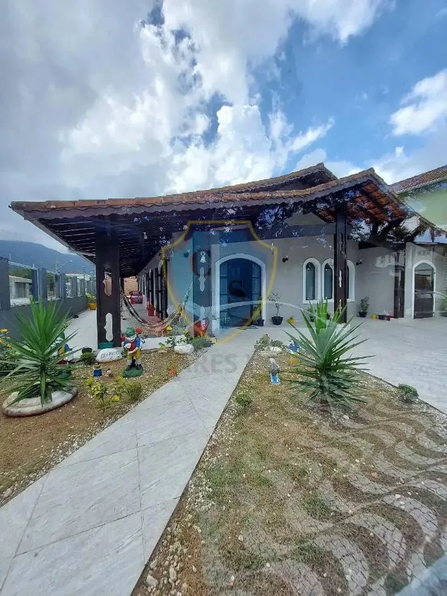 Foto do imóvel Casa com 4 quartos à venda no Balneário Flórida -PG