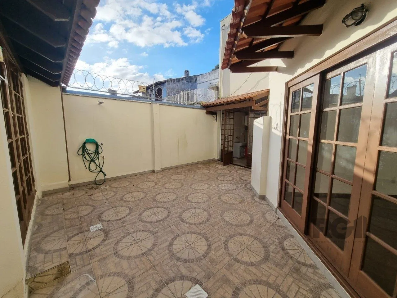 Imagem Casa 03 Dormitórios Condomínio Fechado Bairro Jardim Isabel