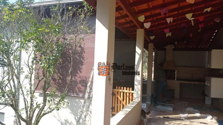 Imagem Chácara com 3 dormitórios à venda, 5000 m² por R$ 490.000 - Cambuí - Cambuí/MG