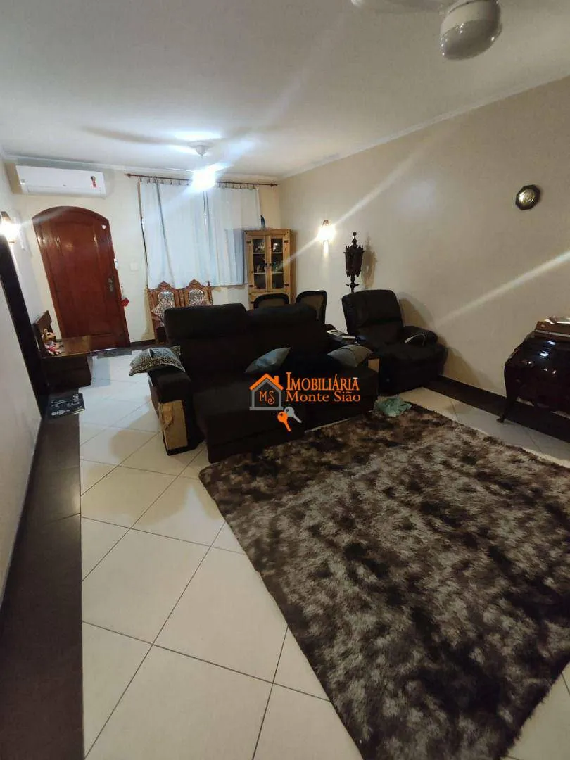 Imagem Sobrado com 3 dormitórios à venda por R$ 831.000,00 - Bom Clima - Guarulhos/SP