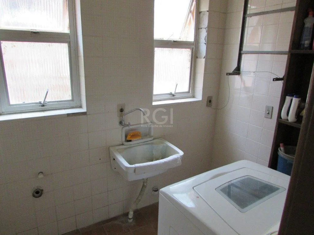Imagem Casa Condominio para Venda - 200m², 3 dormitórios, sendo 1 suites, 4 vagas - São Lucas