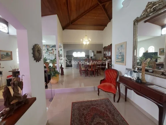 Imagem Casa À venda no Condomínio Monte Acrópolis em Valinhos com 3 dormitórios sendo 1 suíte, local d...