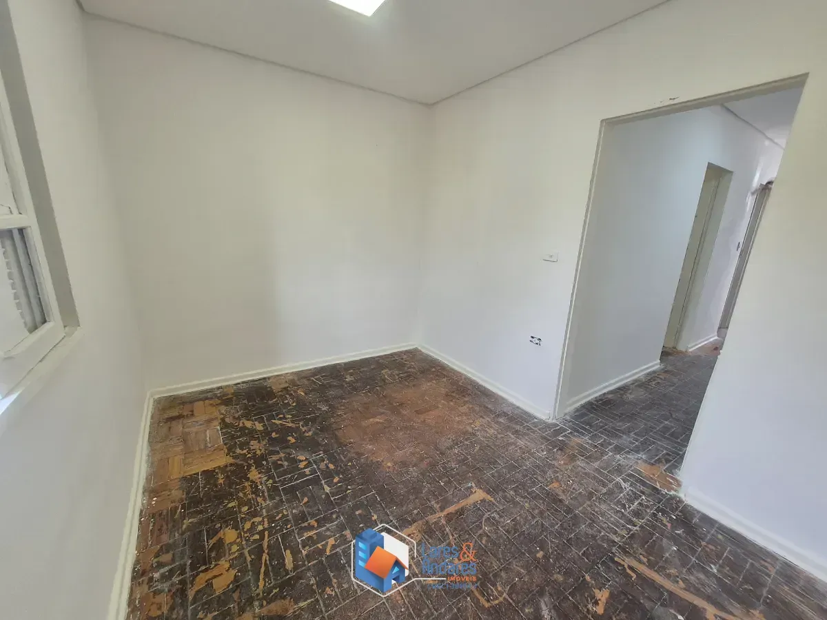 Imagem Sobrado para venda em Jardim Odete com 3 quartos, 140m²