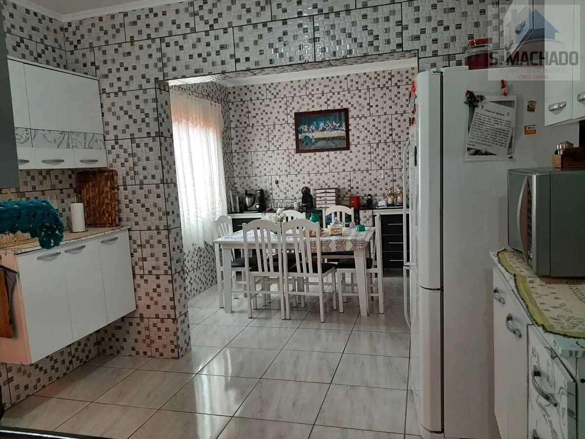 Imagem Sobrado para Venda em Santo André / SP no bairro Jardim Itapoan