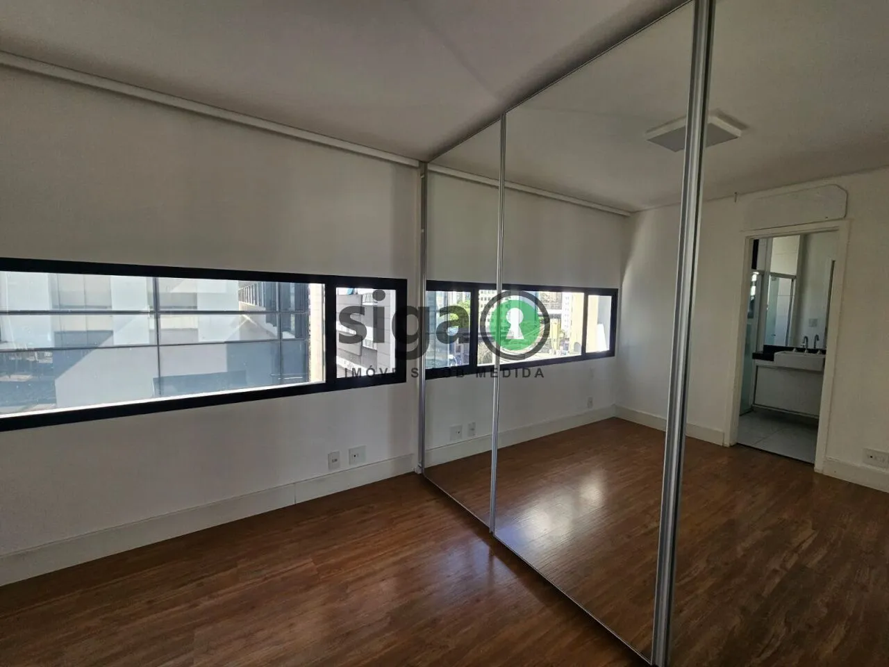 Imagem Apartamento mobiliado para alugar no Condomínio Limited Funchal