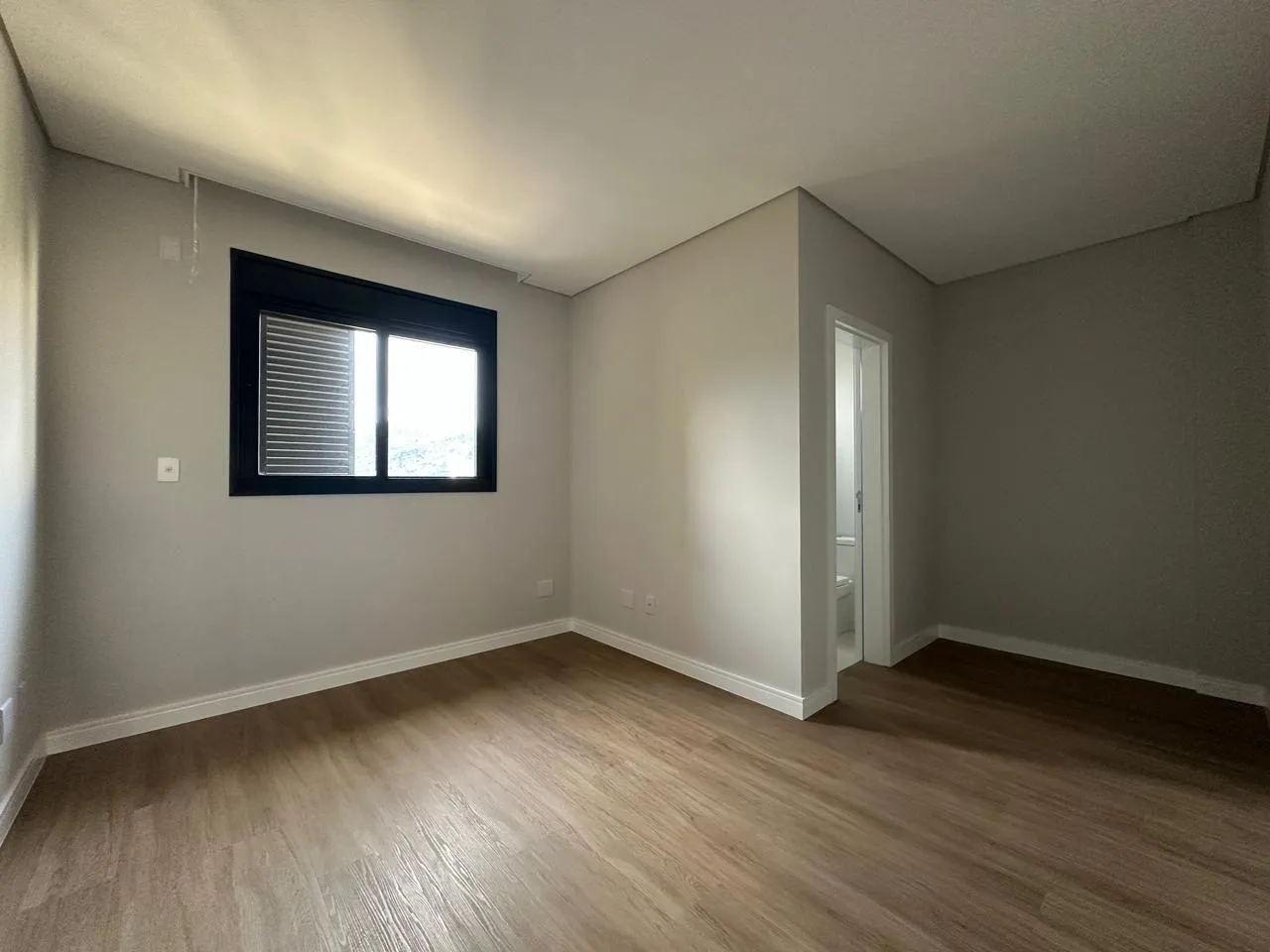 Imagem Apartamento à venda com 92.9m2 por R$ 1.680.000,00