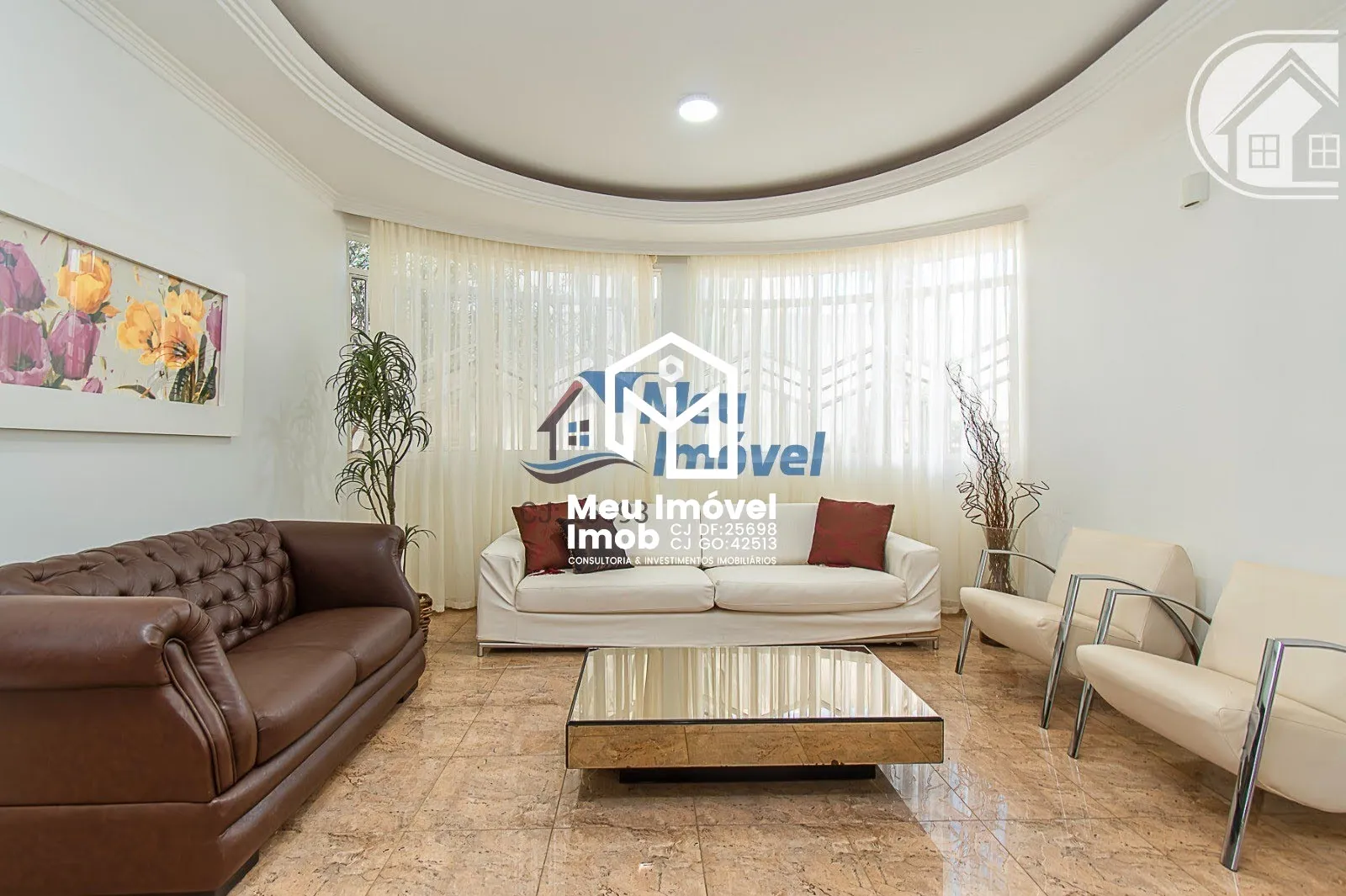 Foto do imóvel Casa 4 Quartos 3 Suíte 6 Vagas 450m² Vicente Pires em Rua 2, S/n - Setor Habitacional Vicente Pires, Brasília - DF