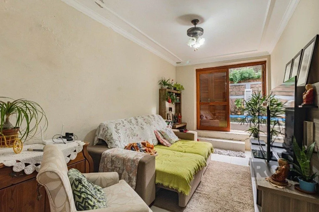 Imagem Casa de 3 dormitórios, no bairro Espírito Santo